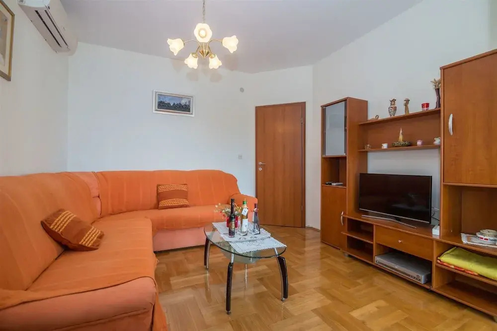 Apartment Mera