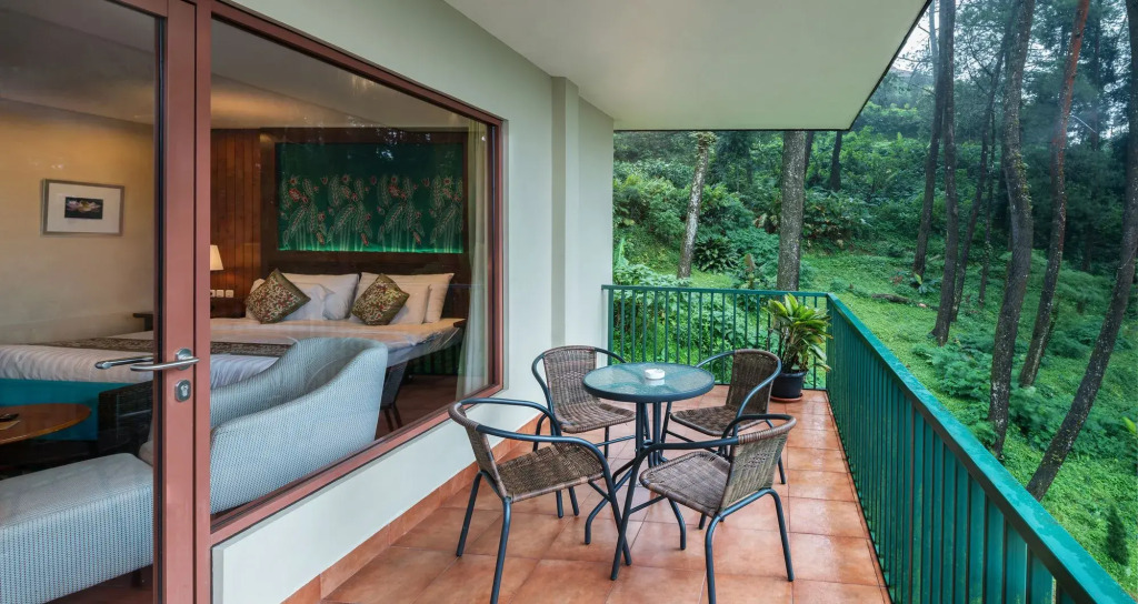 Puncak Pass Resort