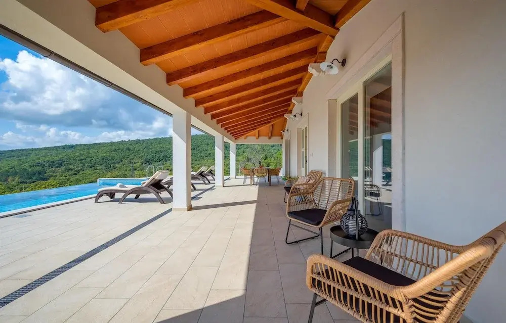 Awesome Home In Labin