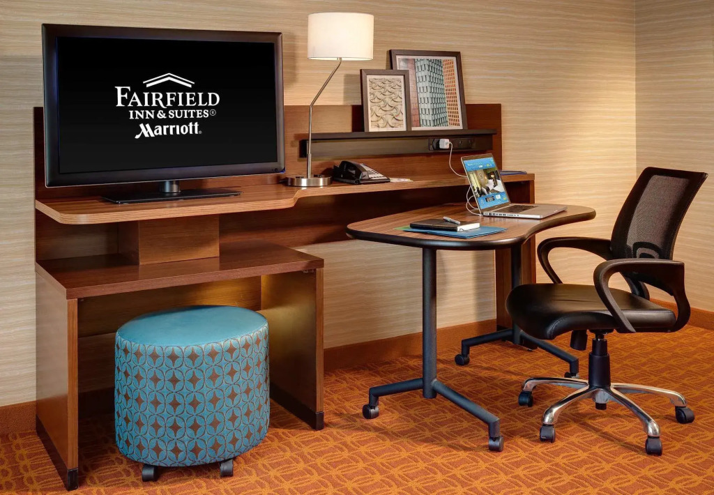 Fairfield Inn and Suites Hutchinson