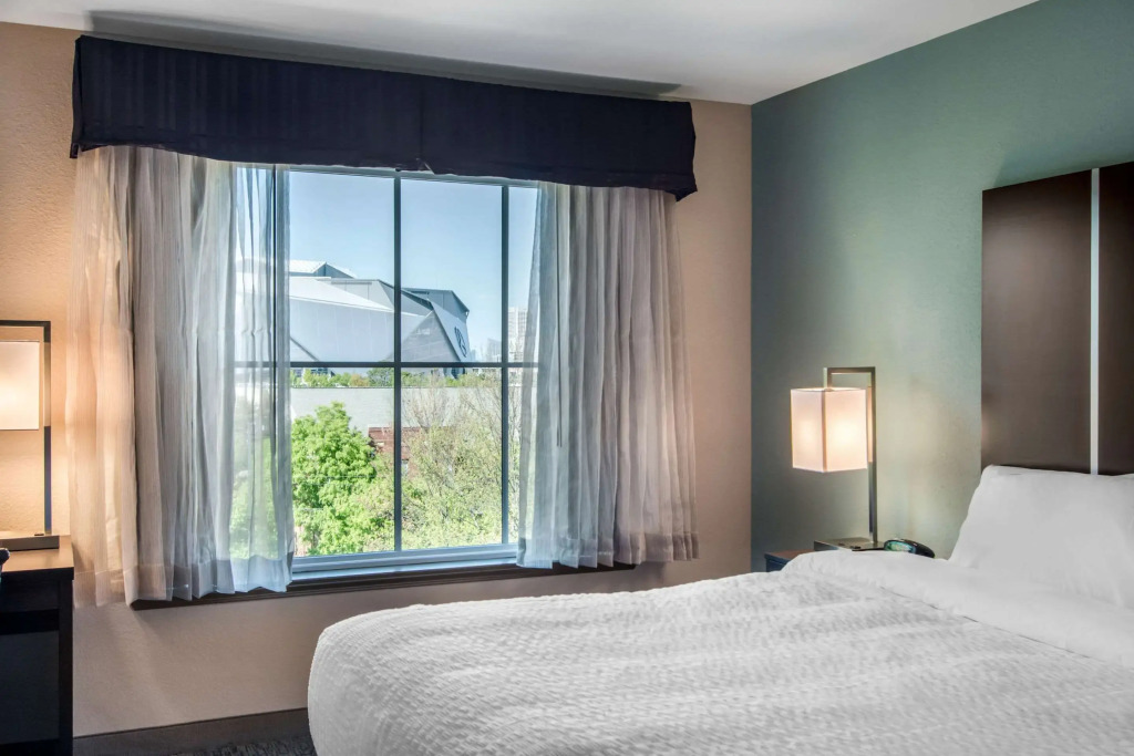 Clarion Inn & Suites Atlanta Downtown