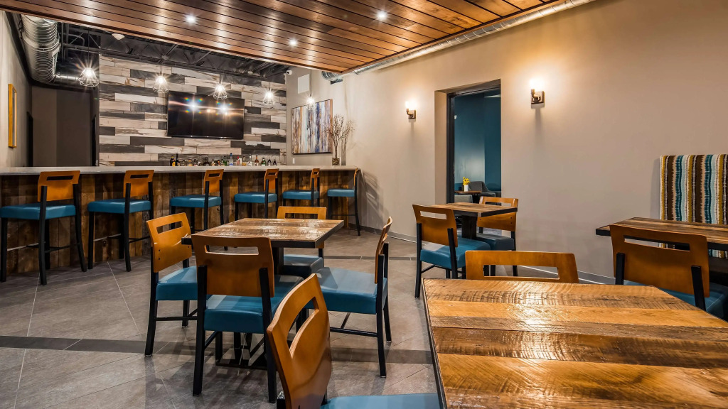 Best Western Premier Des Moines-Ankeny Hotel