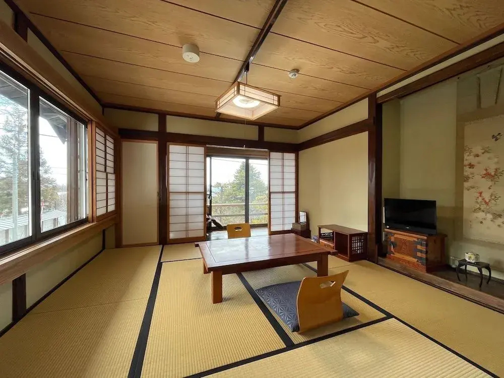 Yadoya Shiroganeya