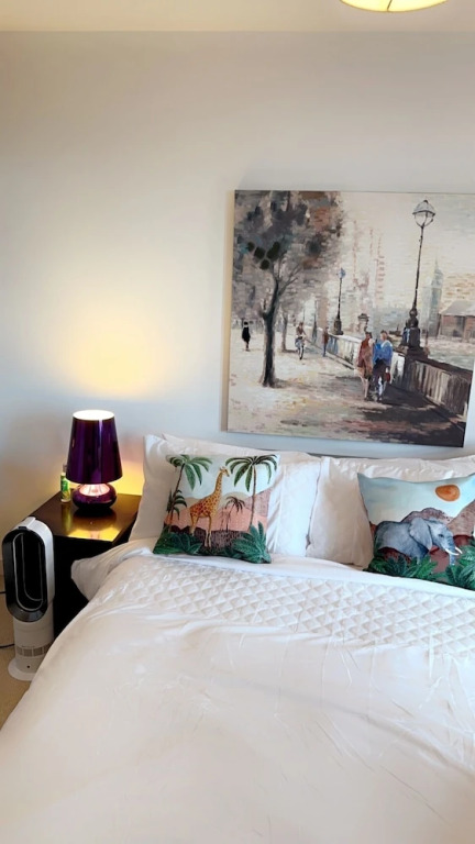 Comfycozy Luxury Apartment Canning Town