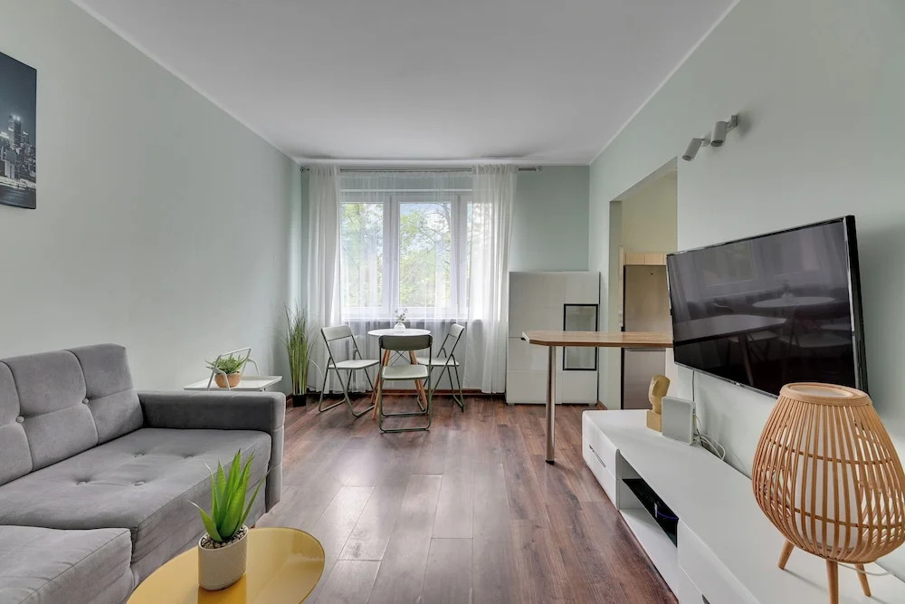 RentPlanet - Apartament Piastowska