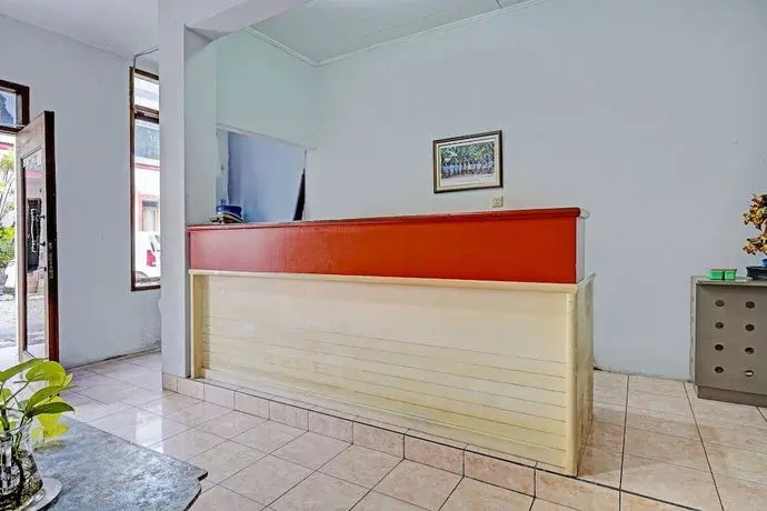 OYO 92927 Griya Ayu Minahasa
