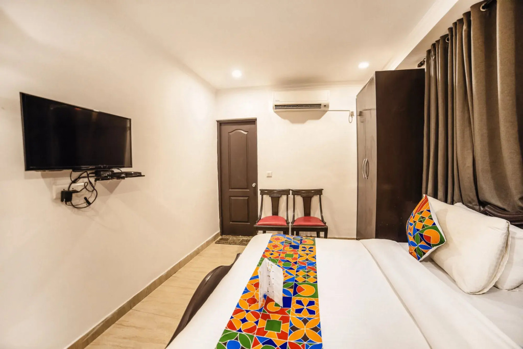 FabHotel Maple House Phase V