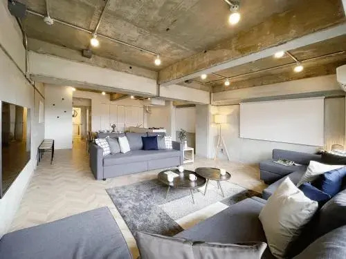Up To 14p 1 Min Peace Park Wonderful Huge House