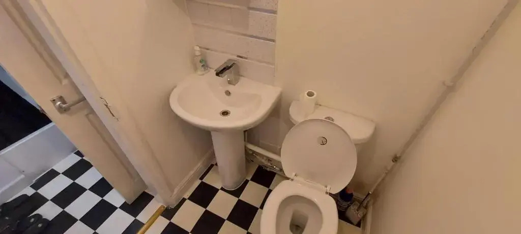 Lovely 3-bed Apartment in Parkgate Rotherham