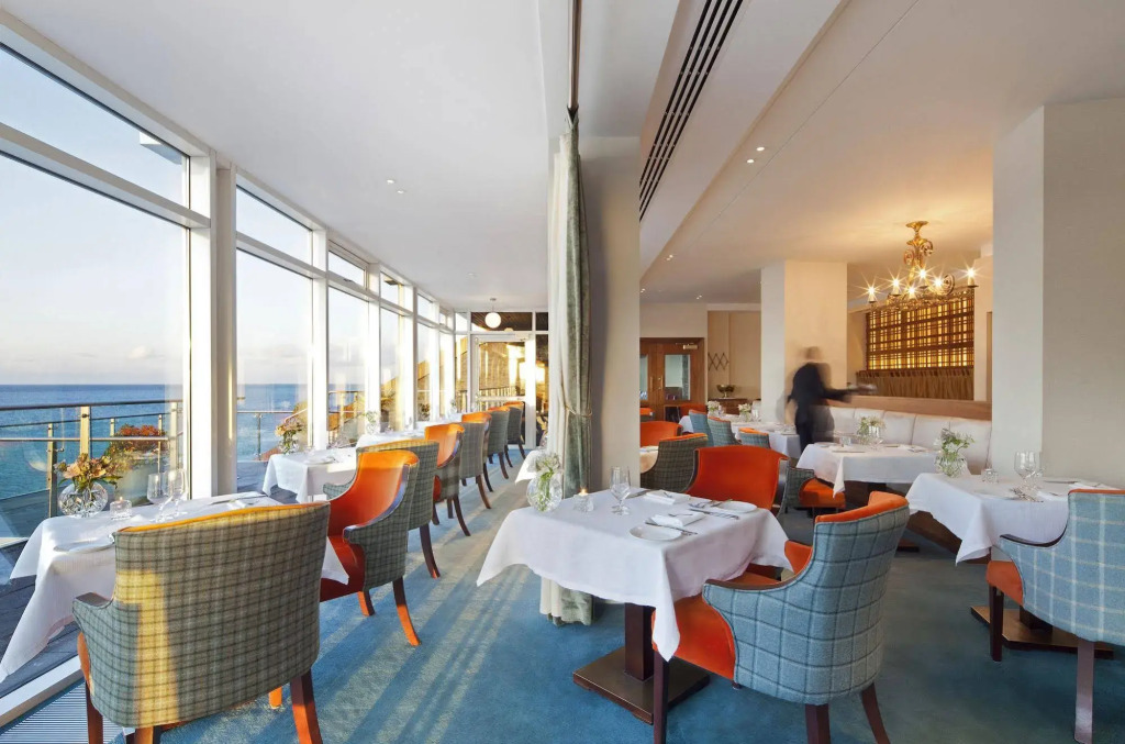 Cliff House Hotel
