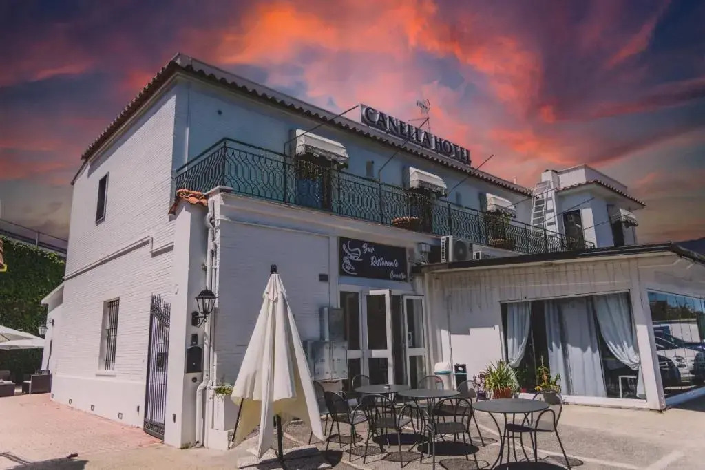 Canella Hotel
