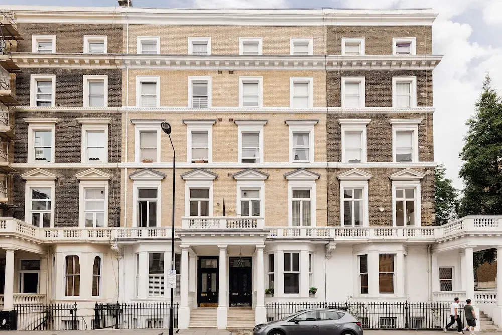 The Gloucester Victorian Mansion House - ST01