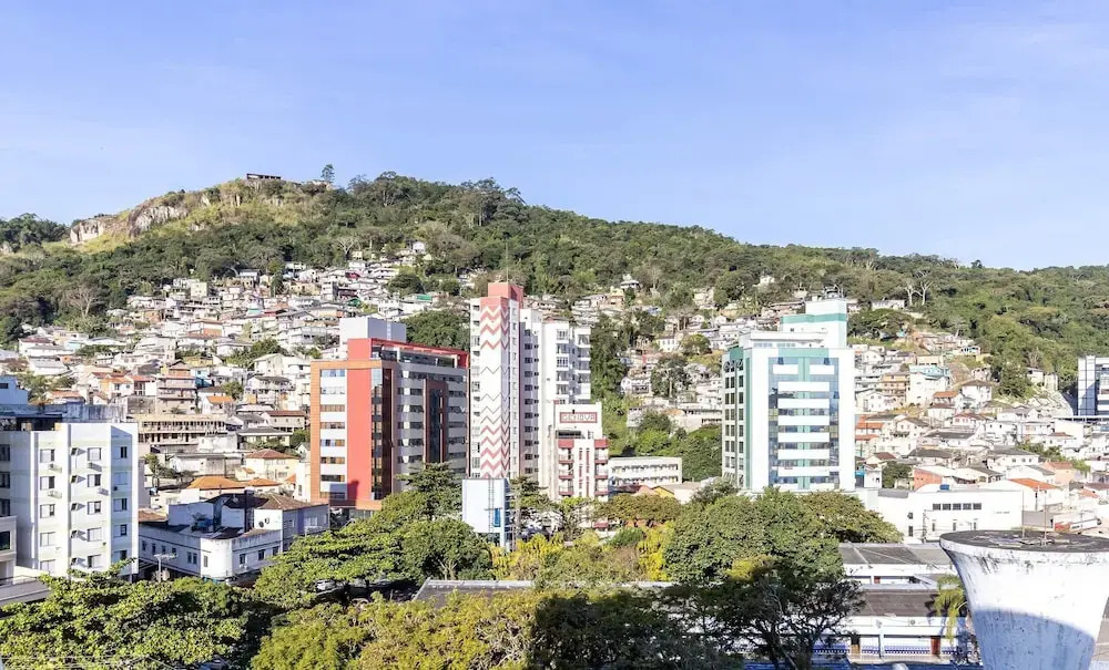 Evas - Charming Apartments With Sea View in Floripa
