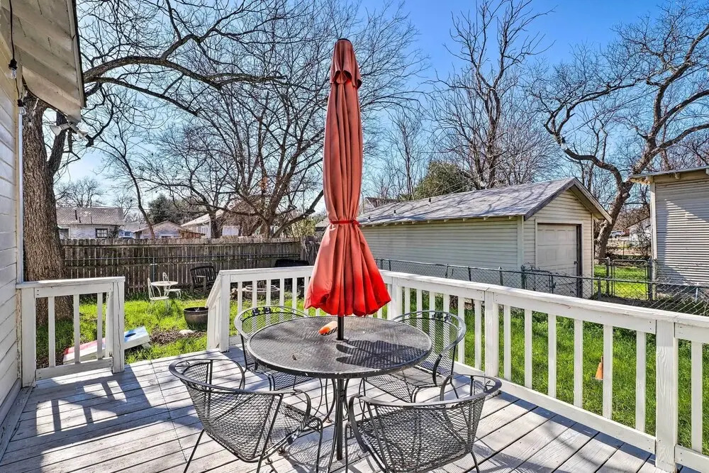 Georgetown Vacation Rental Close to Town Square
