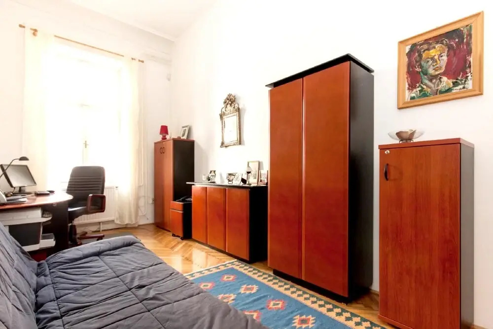 Apartment Bartok Bela ut
