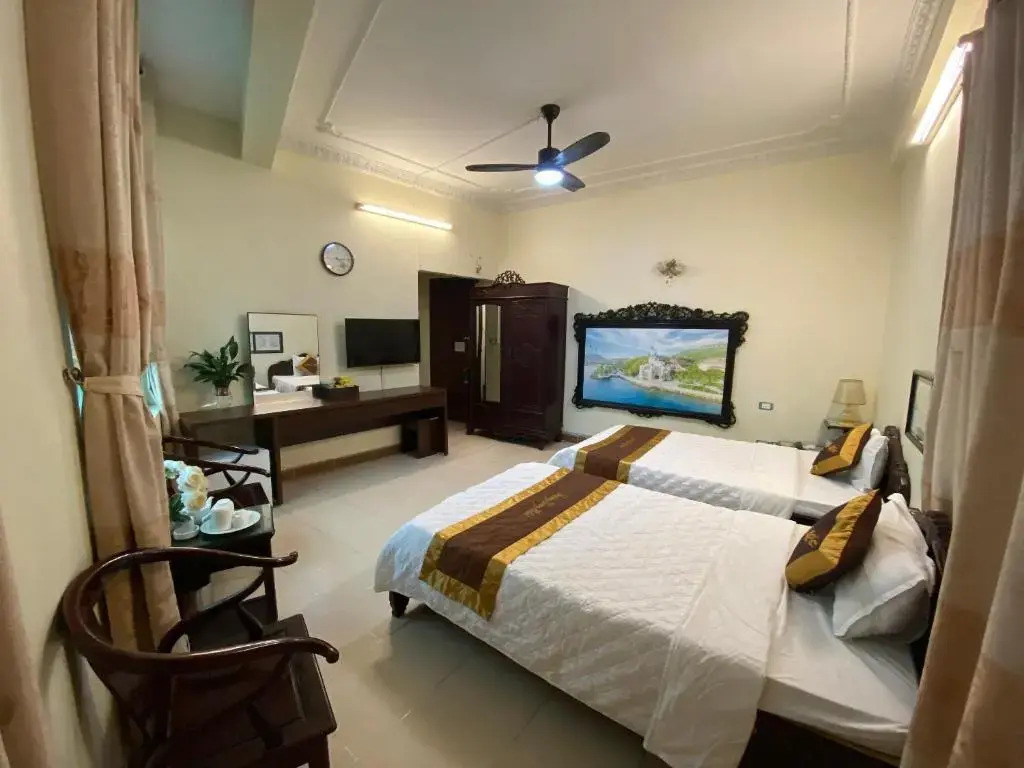 Thang Long Hotel