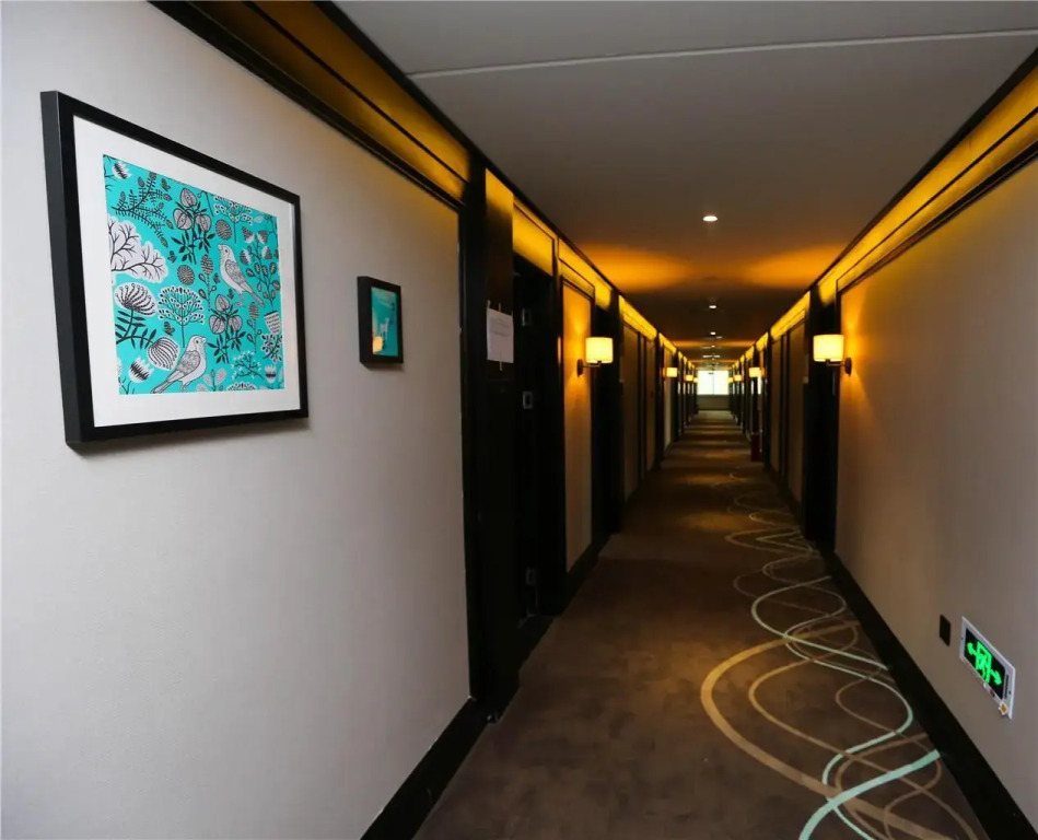 Xana Hotelle·Zhengzhou Weilai Road Exhibition Center
