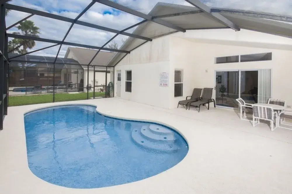 Deborah's Westridge Villa by RedAwning