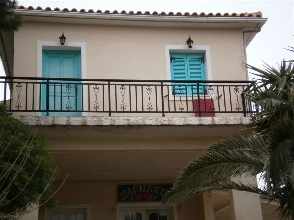 Alpha Apartments