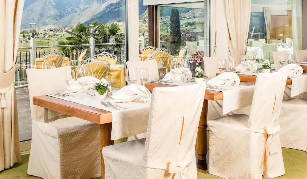 Hotel Tyrol