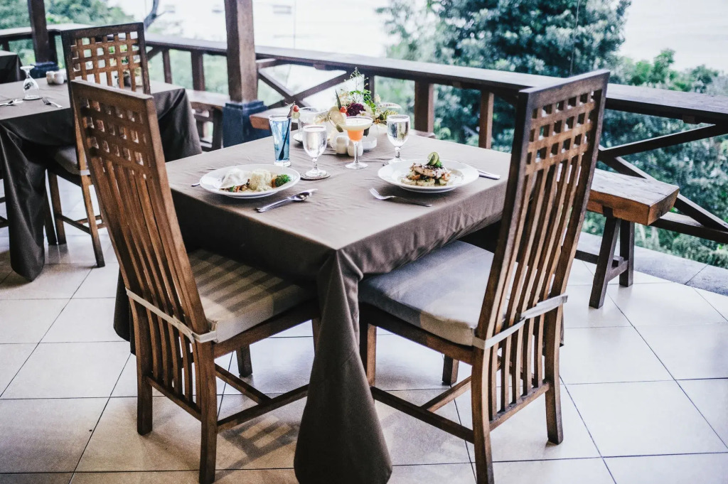 Lembongan Cliff Villas