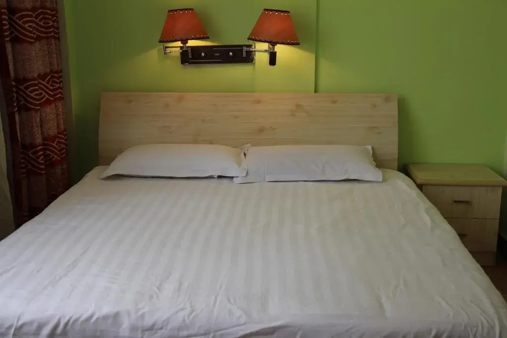 Qingdao Ri Yue Ju Hotel