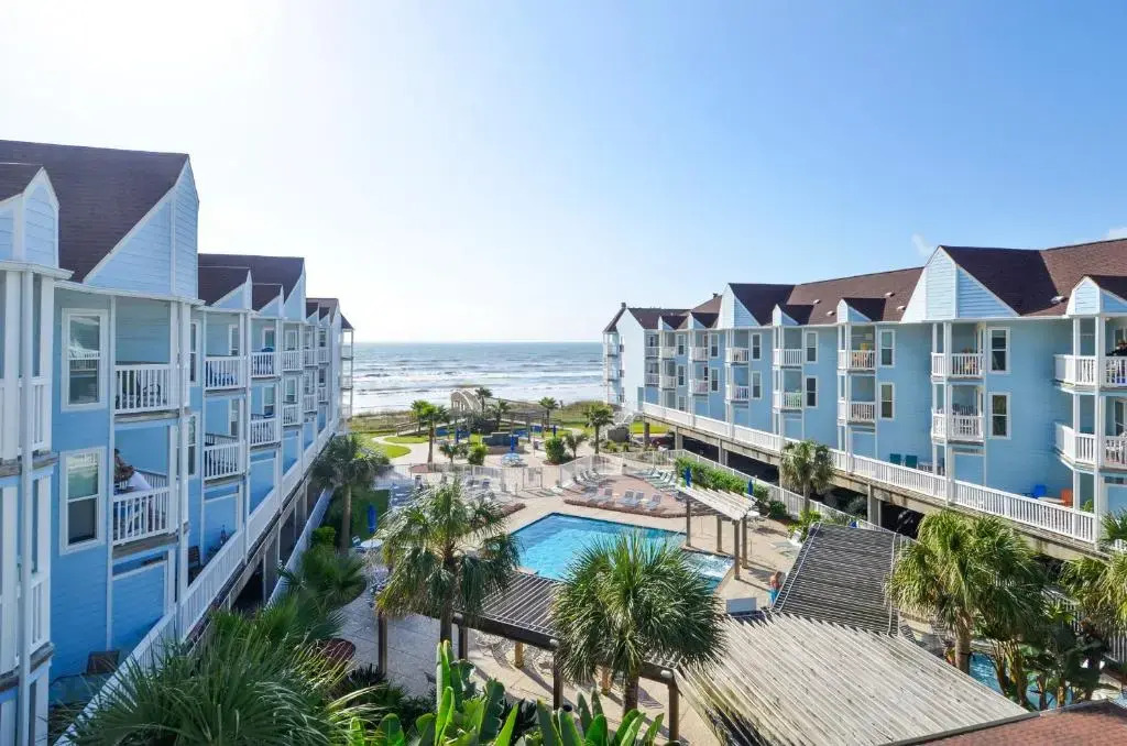 A Sunny Seahorse by Ryson Vacation Rentals