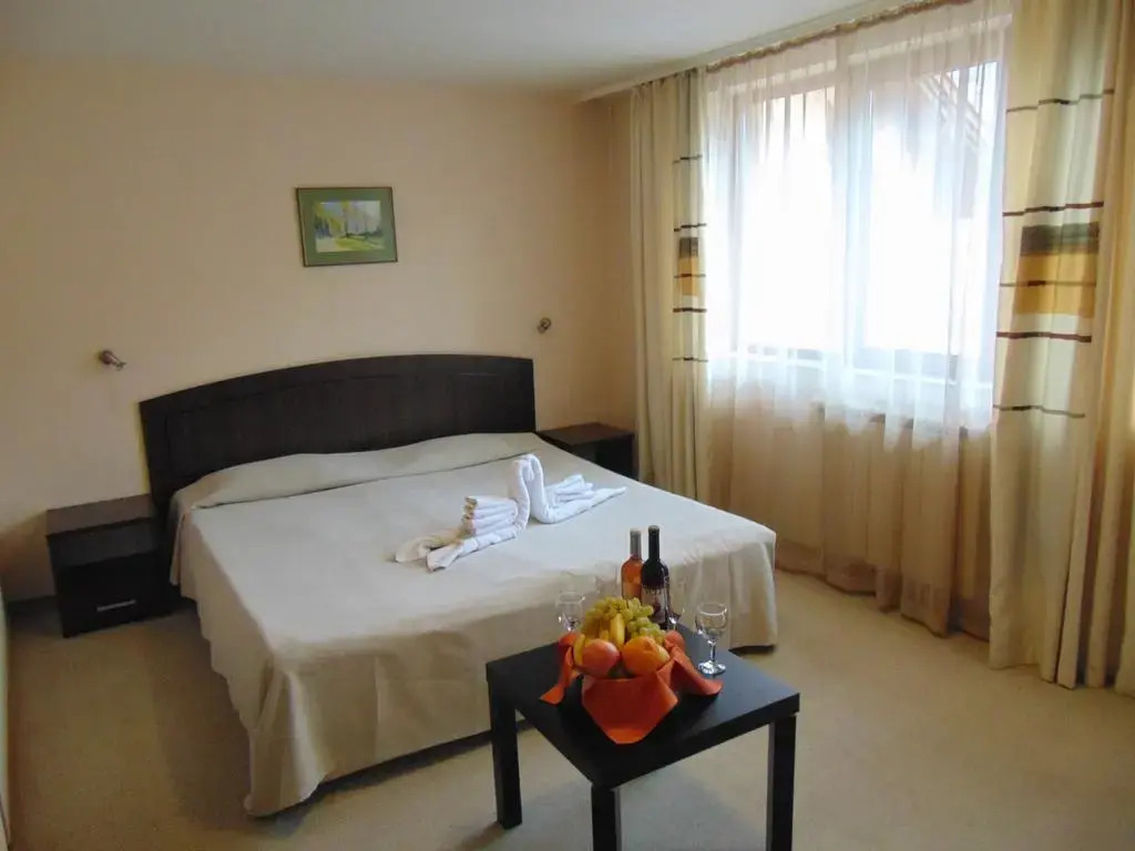 Meteor Family Hotel