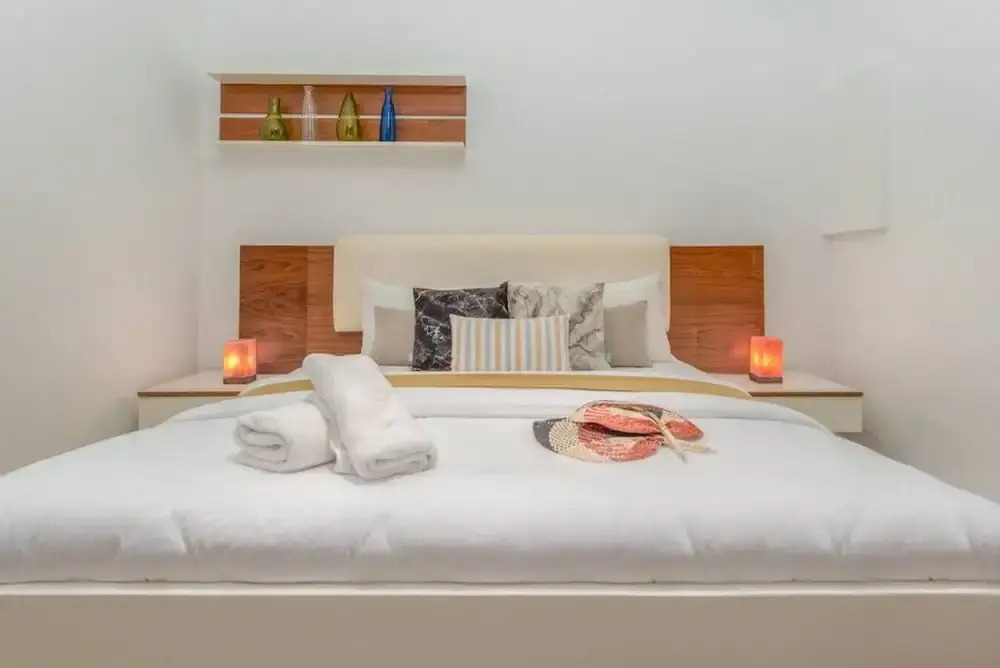 Sirene 1-BR Apt Pool & Gym in Gemmayze