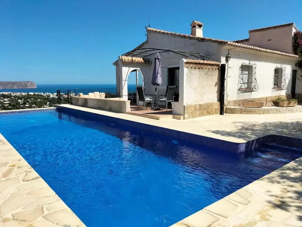 Villa- Lagarto