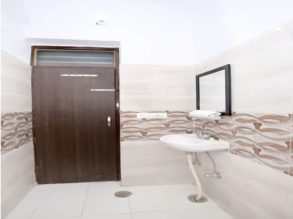 OYO 12351 Hotel Chandigarh