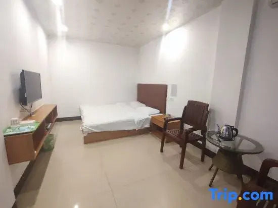 Yulin Zhicheng Inn (Hongjin Agricultural and Sideline Products Wholesale Market)