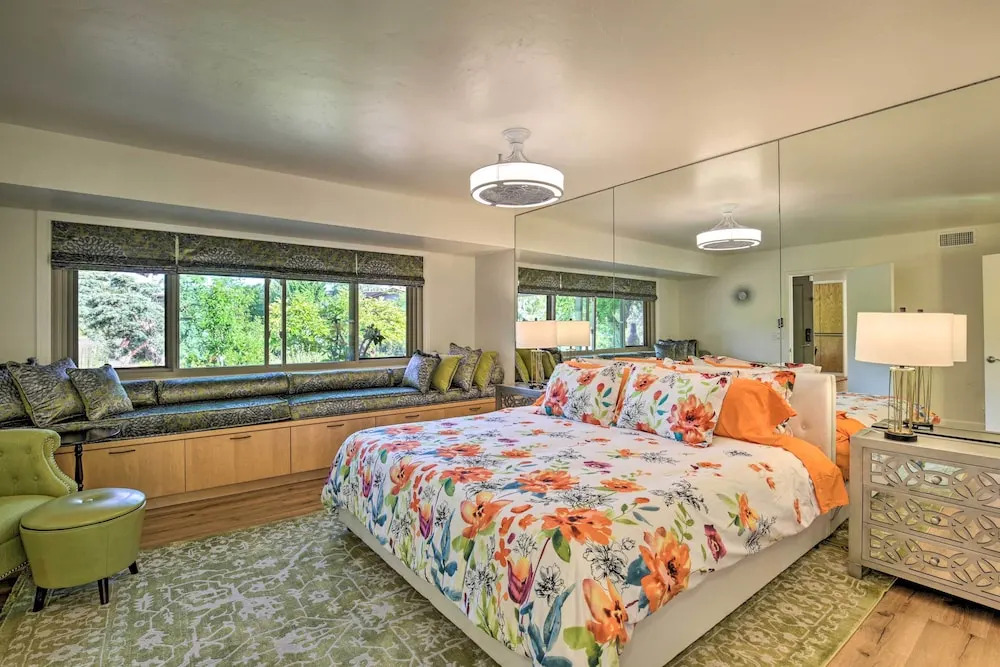 Luxe El Cajon Oasis w/ Pool, Fire Pit & Pavilion
