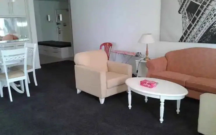 Am Service Apartment Times Square