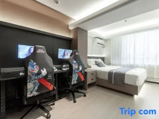 Jiaqi Electric Sports Hotel (Shenyang Forbidden City Branch)