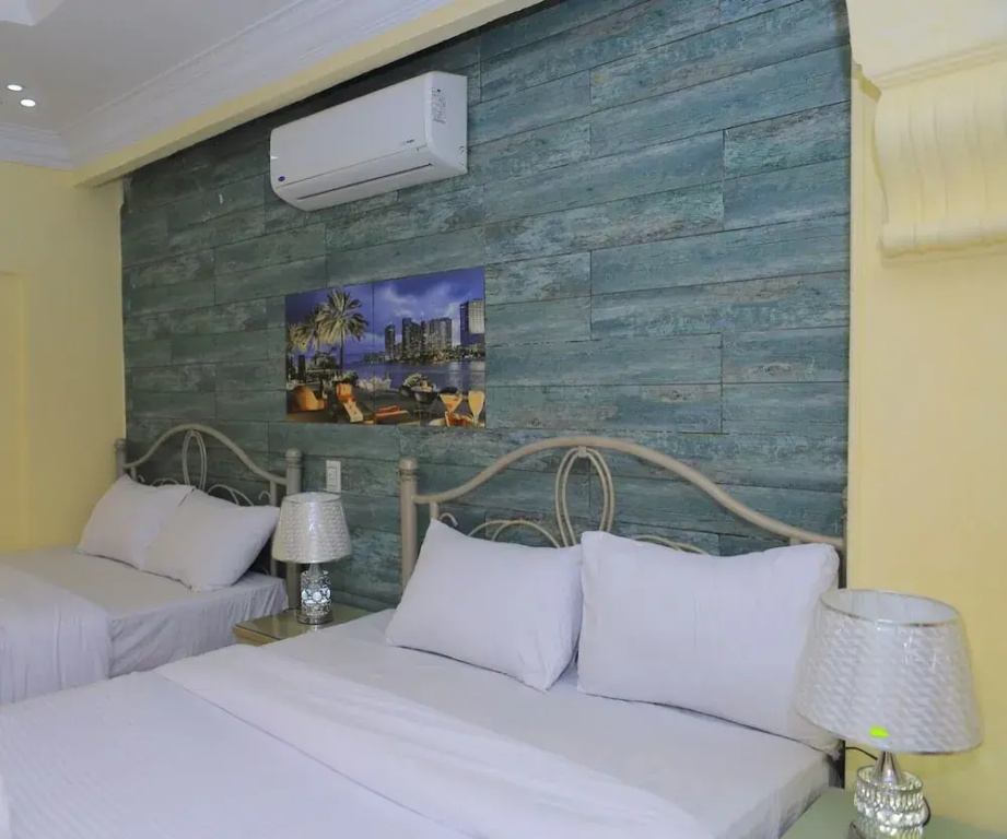 Pyramita Hotel