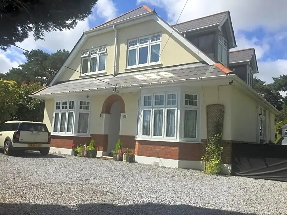 Heatherdene House