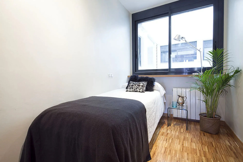 My Space Barcelona Executive Apartments Center