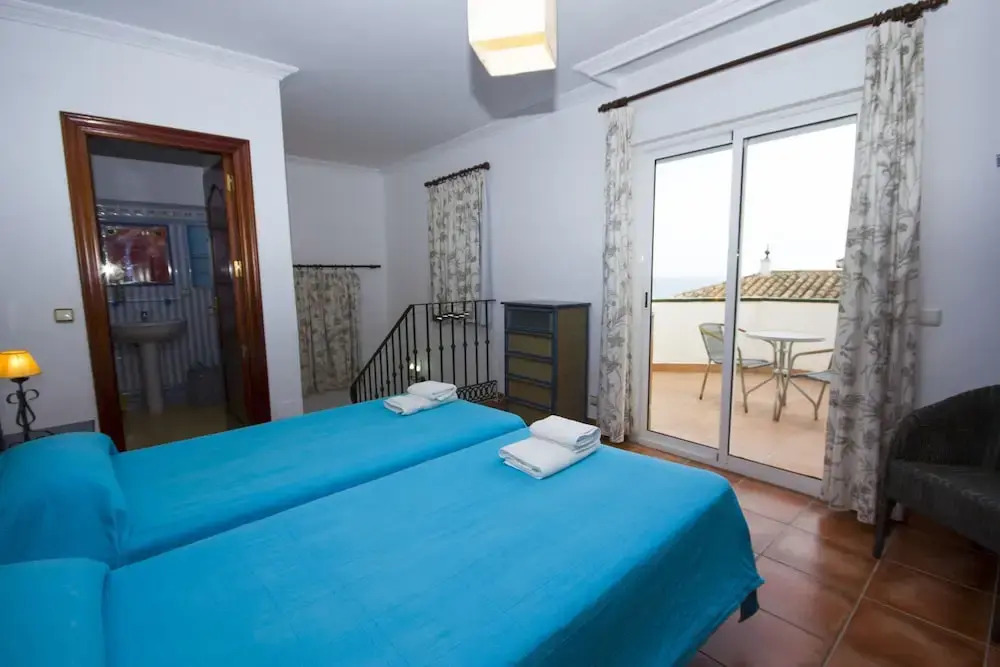 Nerja Spain Flats - V6 Tamango Hill