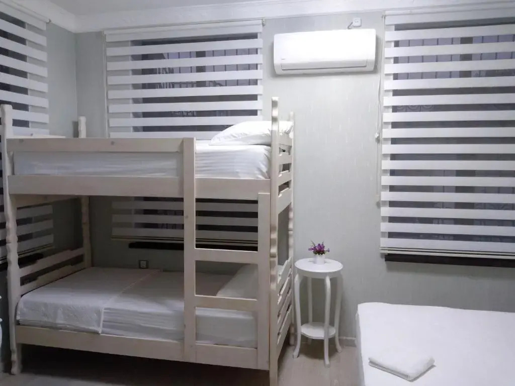 Esmeralda Guest House