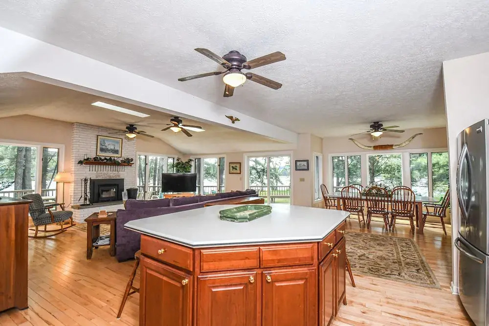 Clear View 4 Bedroom House
