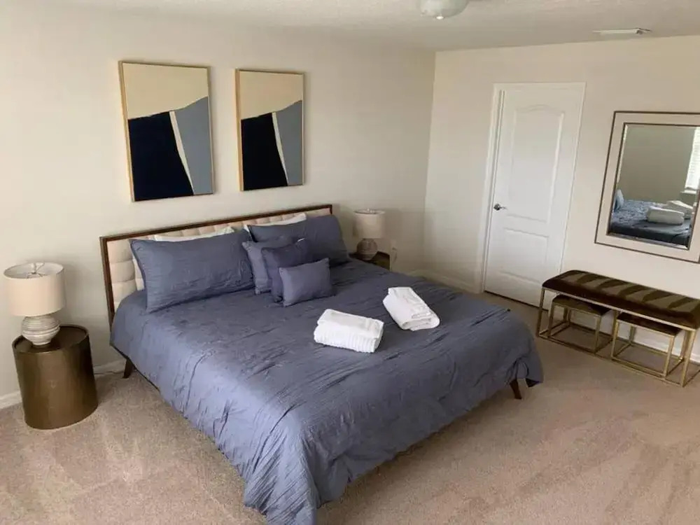 New Home- Beautiful Thematic Home With Pool Close to Disney