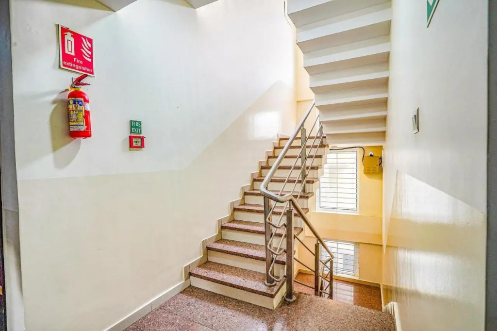 Silicon Hearth Business Hotel