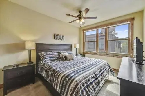 Apartments Off Main #4