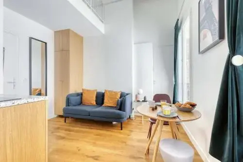 Cute and Bright Studio in a Courtyard-Montmartre(5)