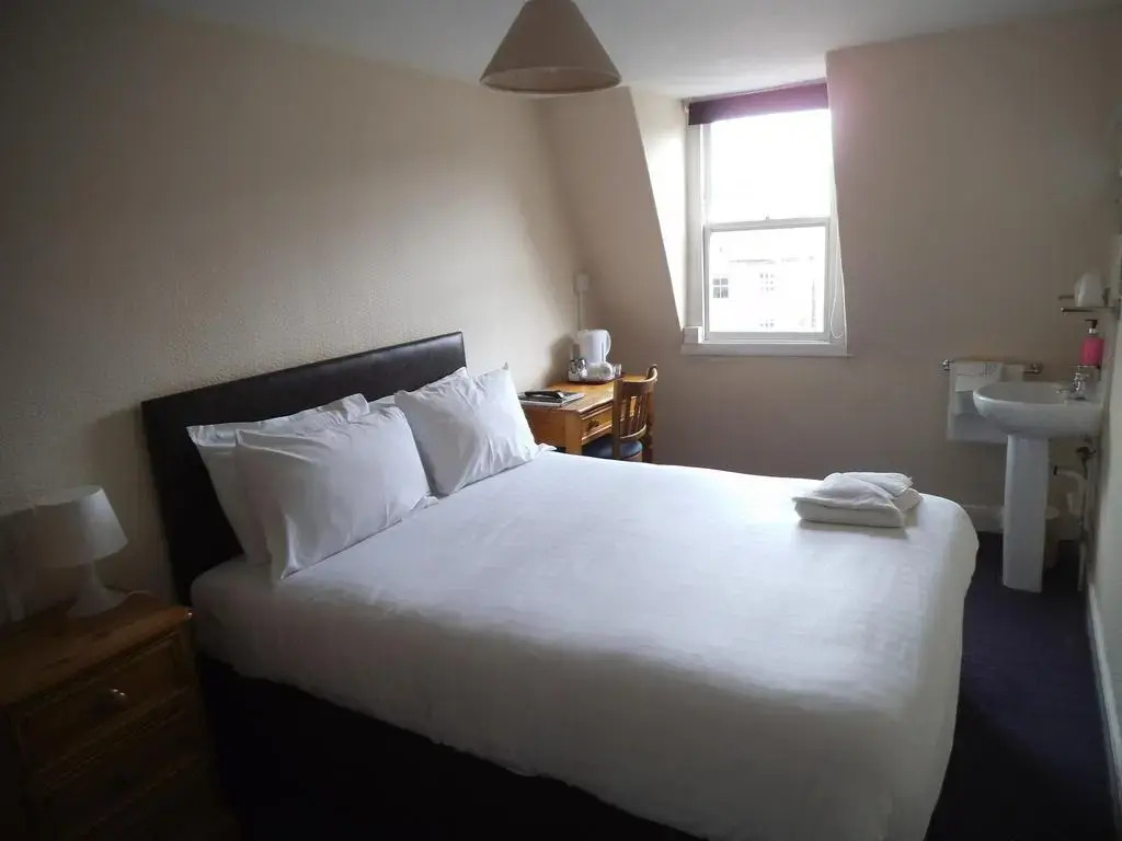 Parade Hotel Bath