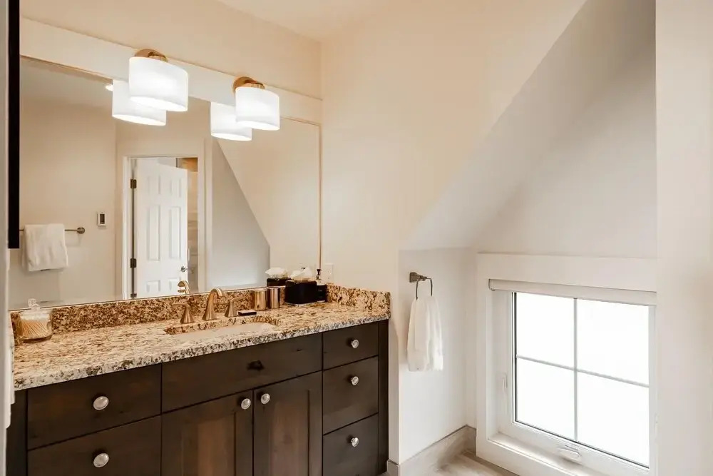 Saddle Ridge D1 3 Bedroom Condo by Moonlight Basin Lodging