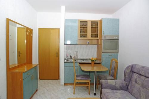 Adria Apartments