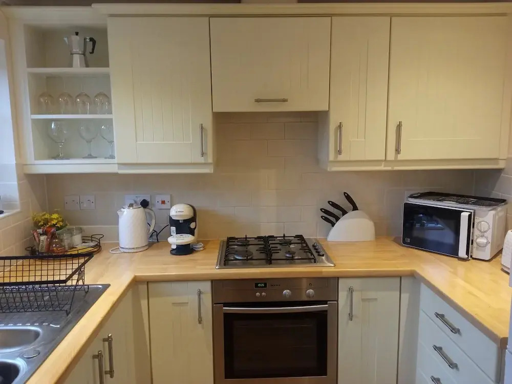 Ground Floor Cornish Retreat Free Parking