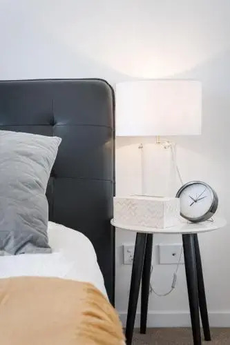 Minimalist & Warming APT - Close to CBD and Valley